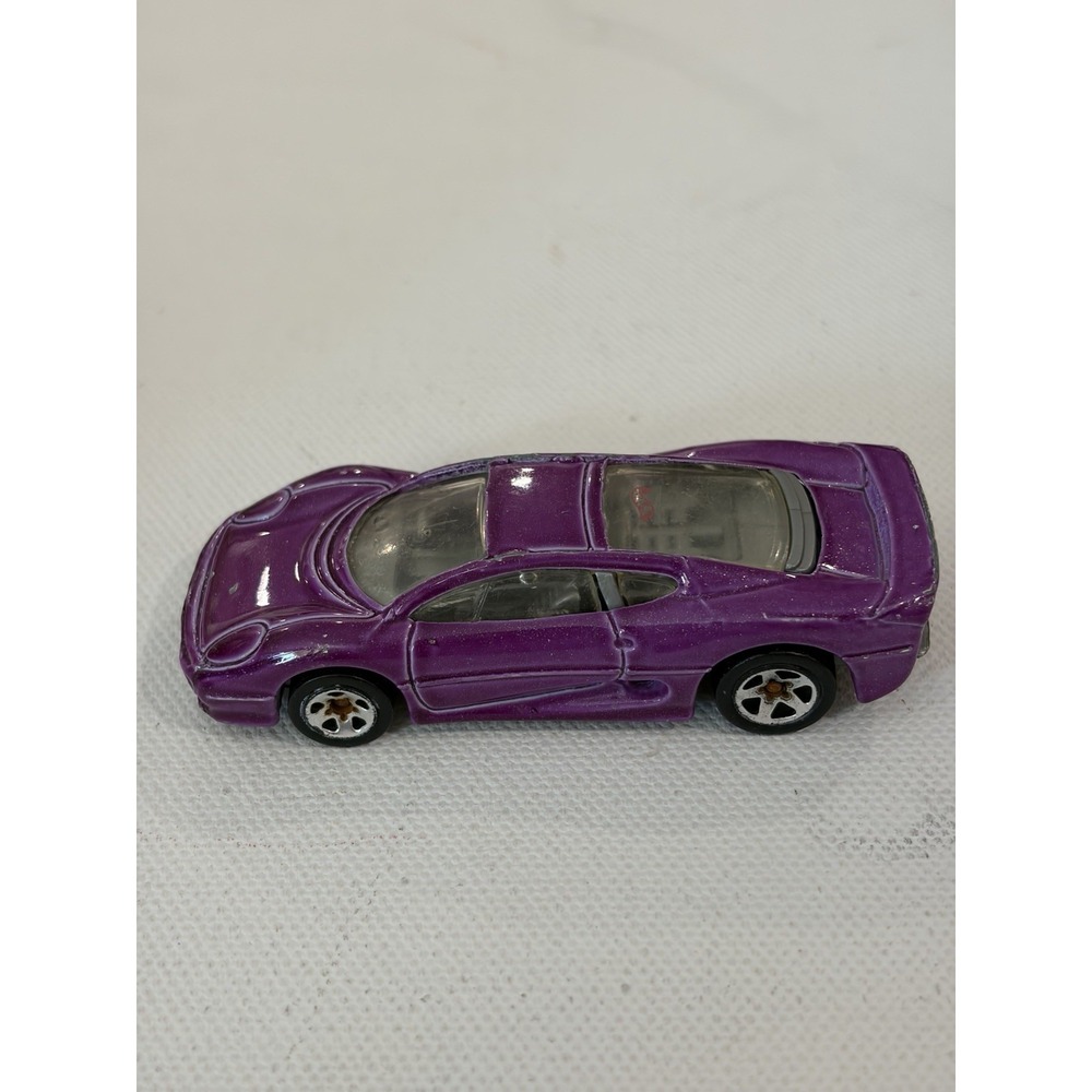 1992 Mattel Hot Wheels Metallic Purple Jaguar XJ220 1:64 Diecast Car HTF